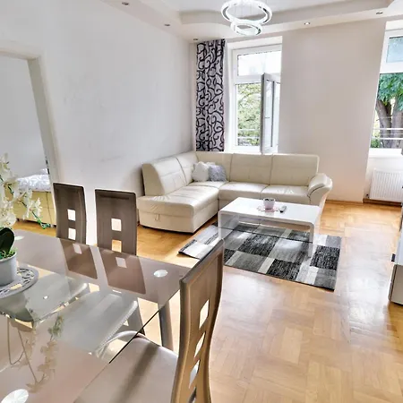 Schoenbrunn Apartments Vienna Exterior photo